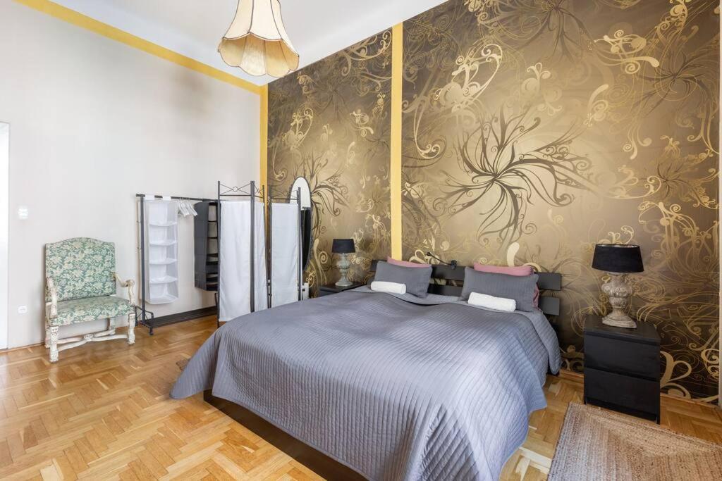 Bourgeois Boheme Apt. 88 M² City Center 布达佩斯 外观 照片