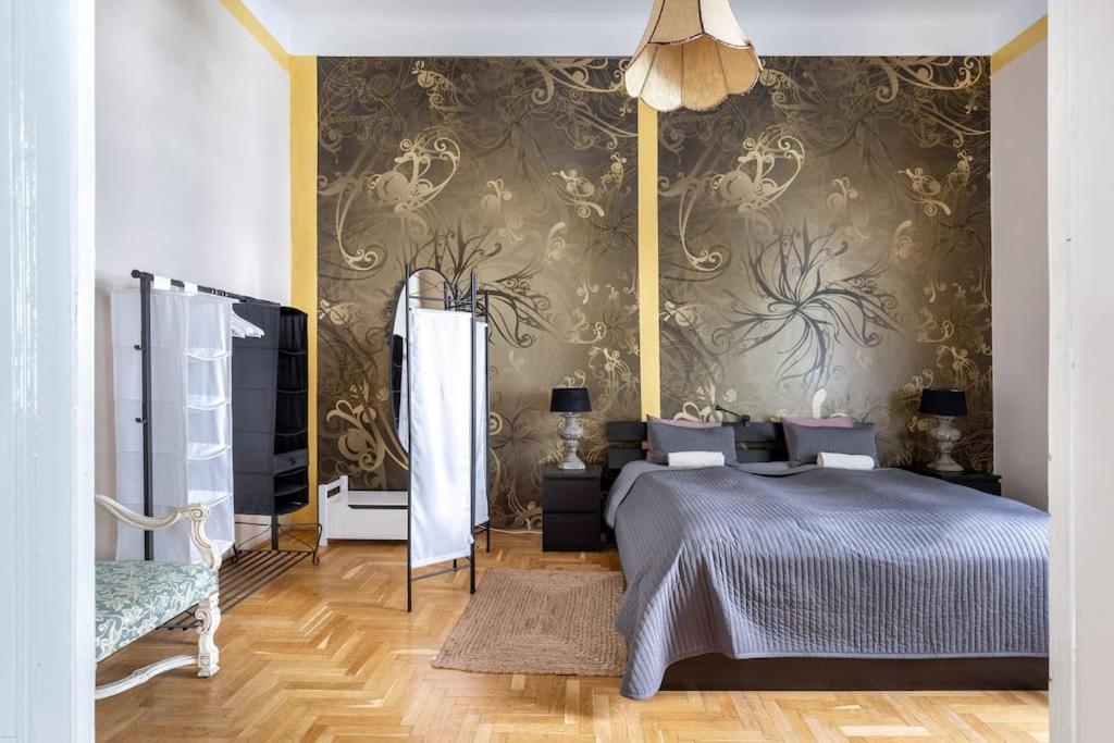 Bourgeois Boheme Apt. 88 M² City Center 布达佩斯 外观 照片